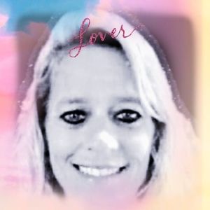 Meet your Posher, Lynn